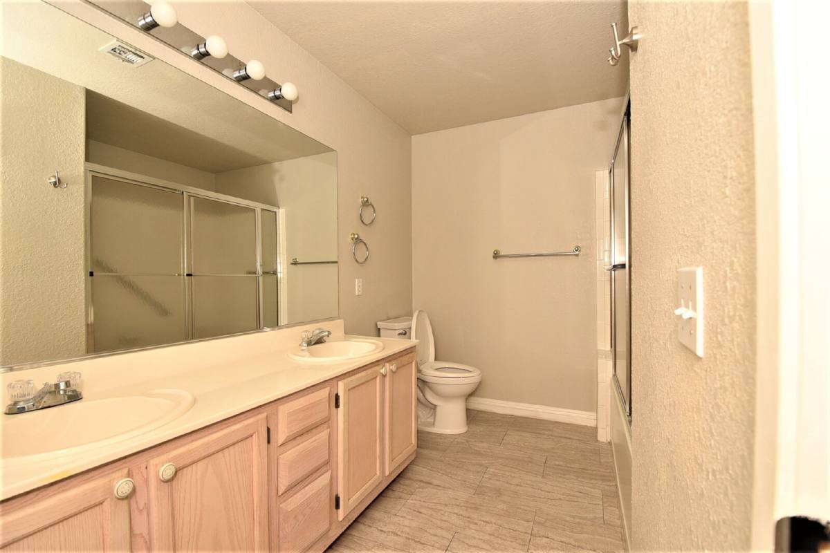 Condo for rent at 5415 W Harmon Ave #2164, Las Vegas, NV 89103