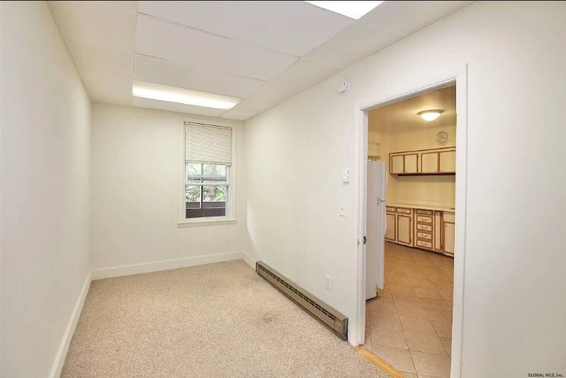 Apartment for rent at 530 3rd St #2, Albany, NY 12206