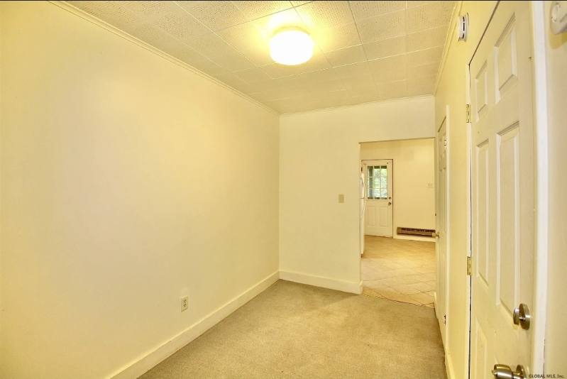 Apartment for rent at 530 3rd St #2, Albany, NY 12206