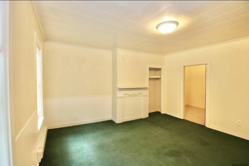 Apartment for rent at 530 3rd St #2, Albany, NY 12206