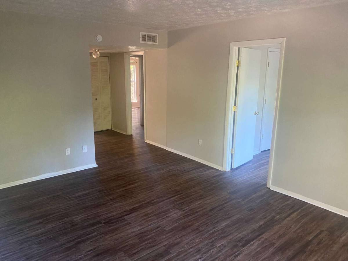 Condo for rent at 2020 Continental Ave #124, Tallahassee, FL 32304