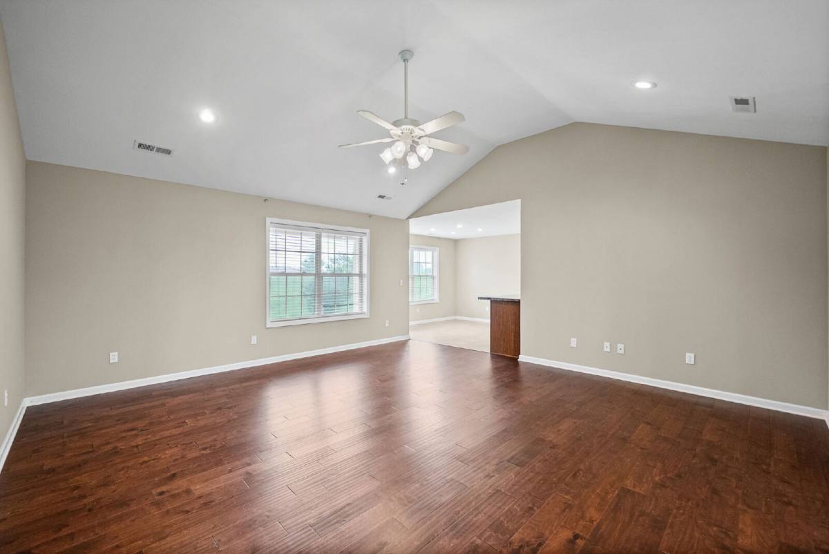 House for rent at 212 Westminster Place, Hopkinsville, KY 42240