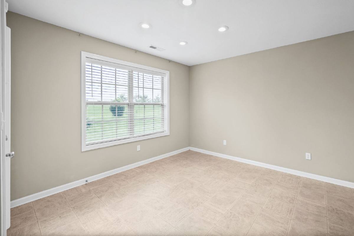 House for rent at 212 Westminster Place, Hopkinsville, KY 42240