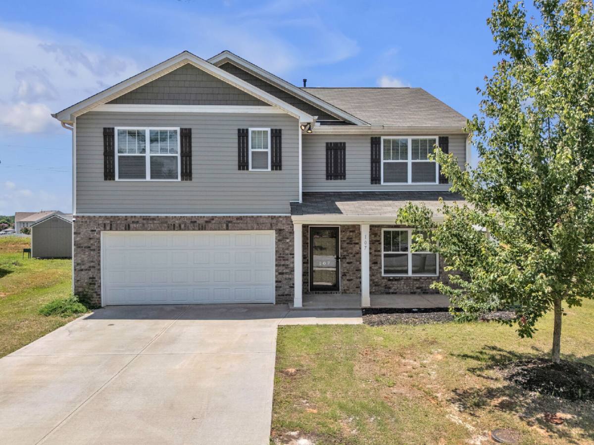 House for rent at 107 Milldale Dr, Piedmont, SC 29673