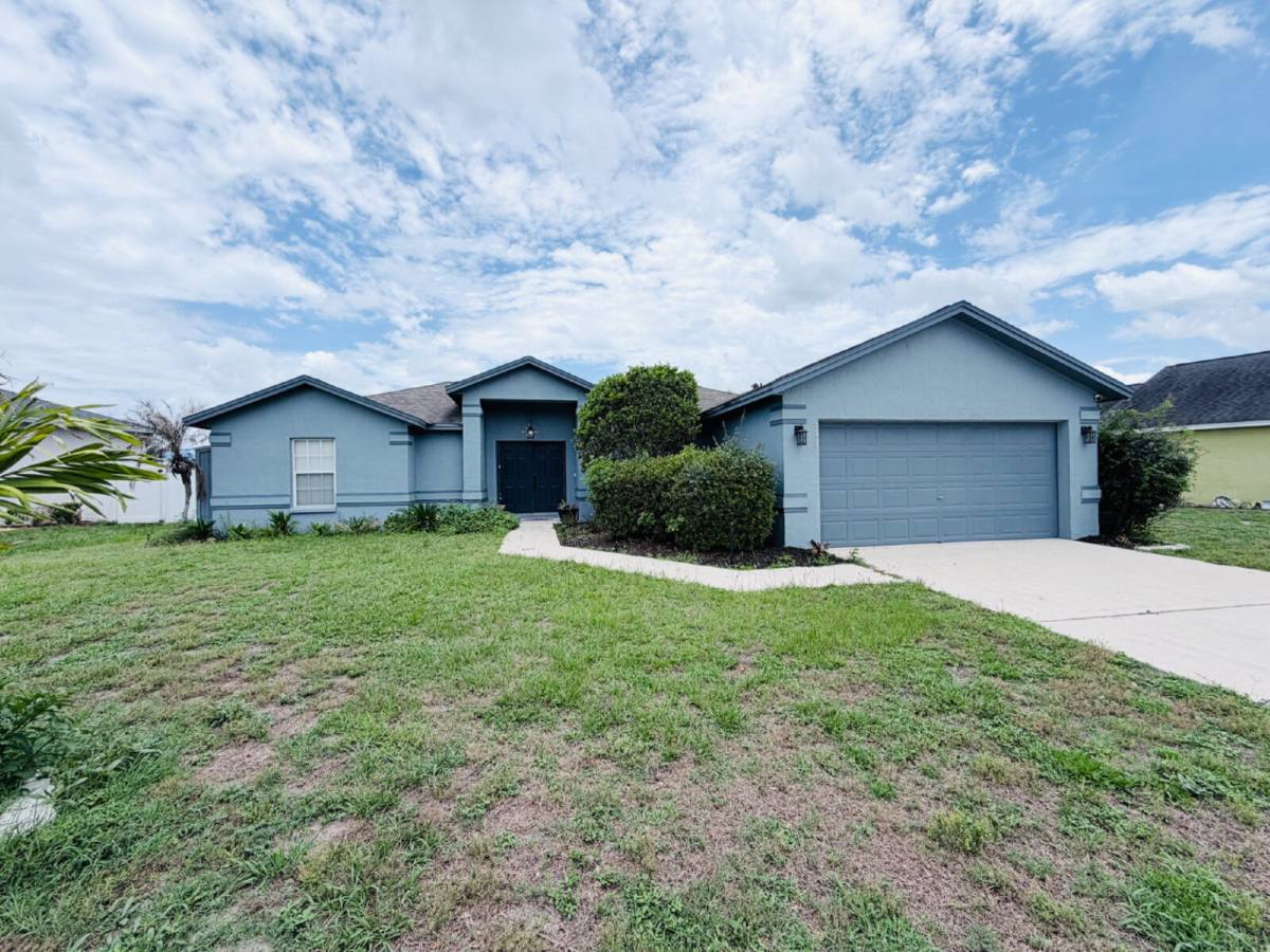 House for rent at 6868 Bordeaux Blvd, Lakeland, FL 33811