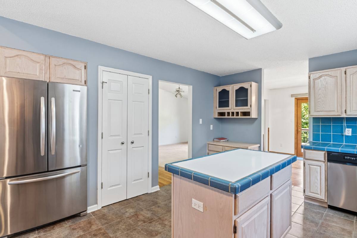 House for rent at 105 Goldfinch Lane, Asheville, NC 28803