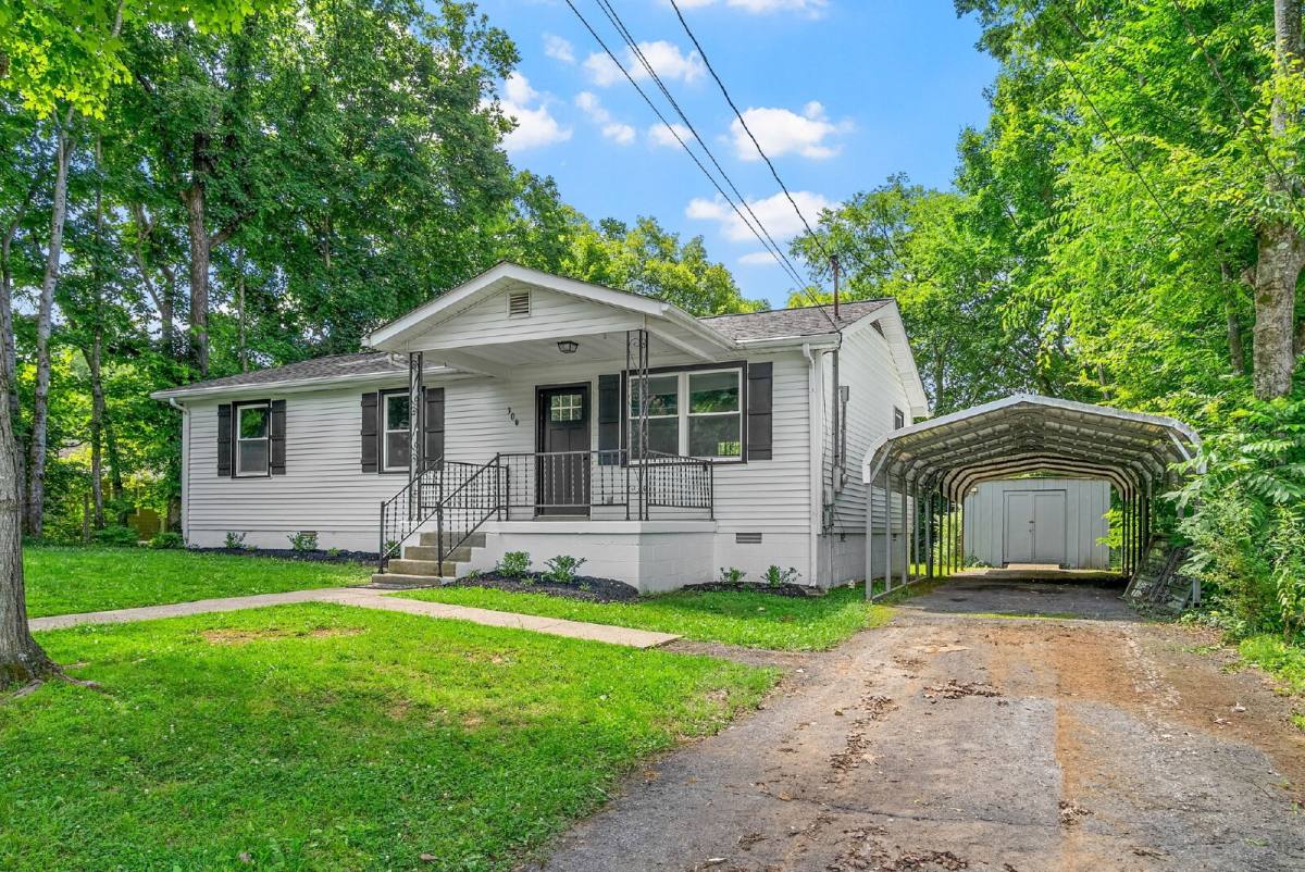 House for rent at 300 High St, Clarksville, TN 37040