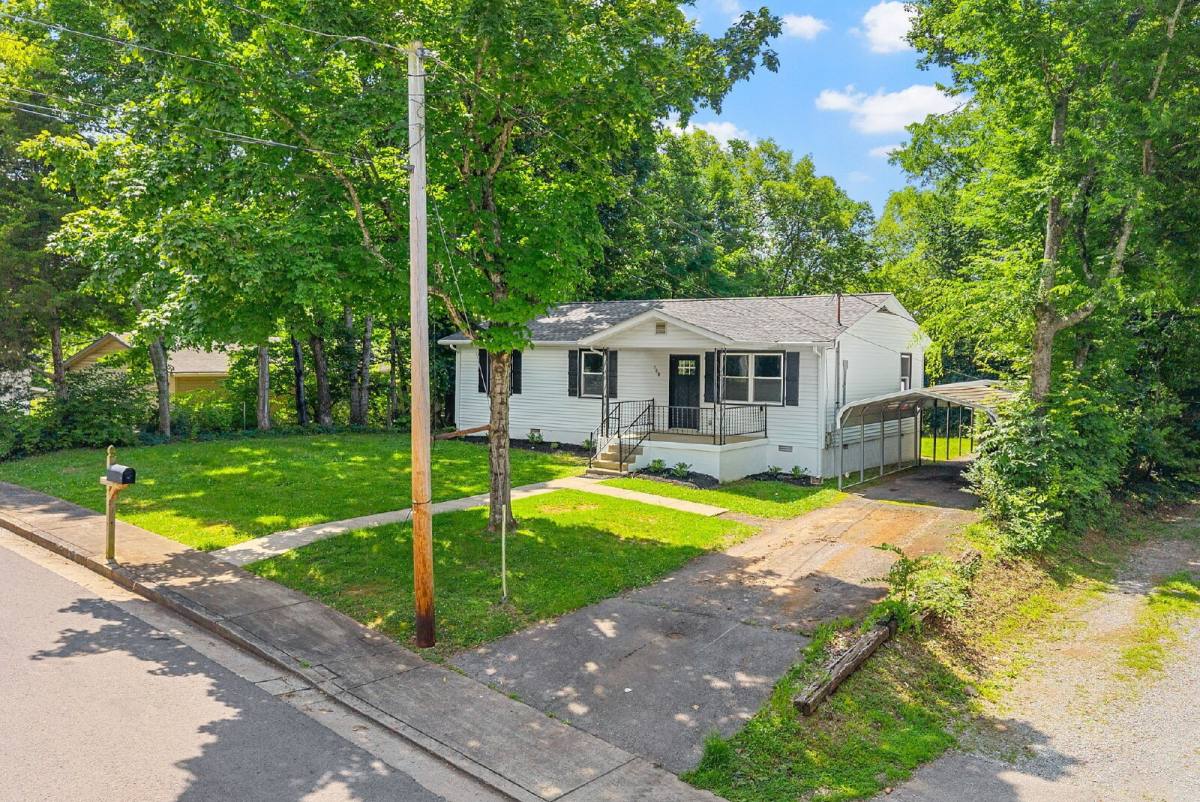 House for rent at 300 High St, Clarksville, TN 37040