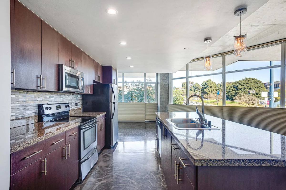 Condo for rent at 1080 Park Blvd, San Diego, CA 92101
