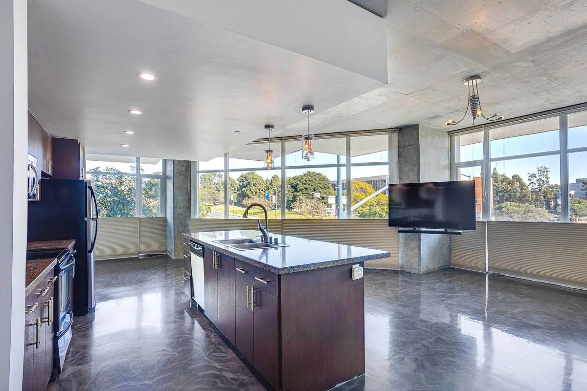 Condo for rent at 1080 Park Blvd, San Diego, CA 92101