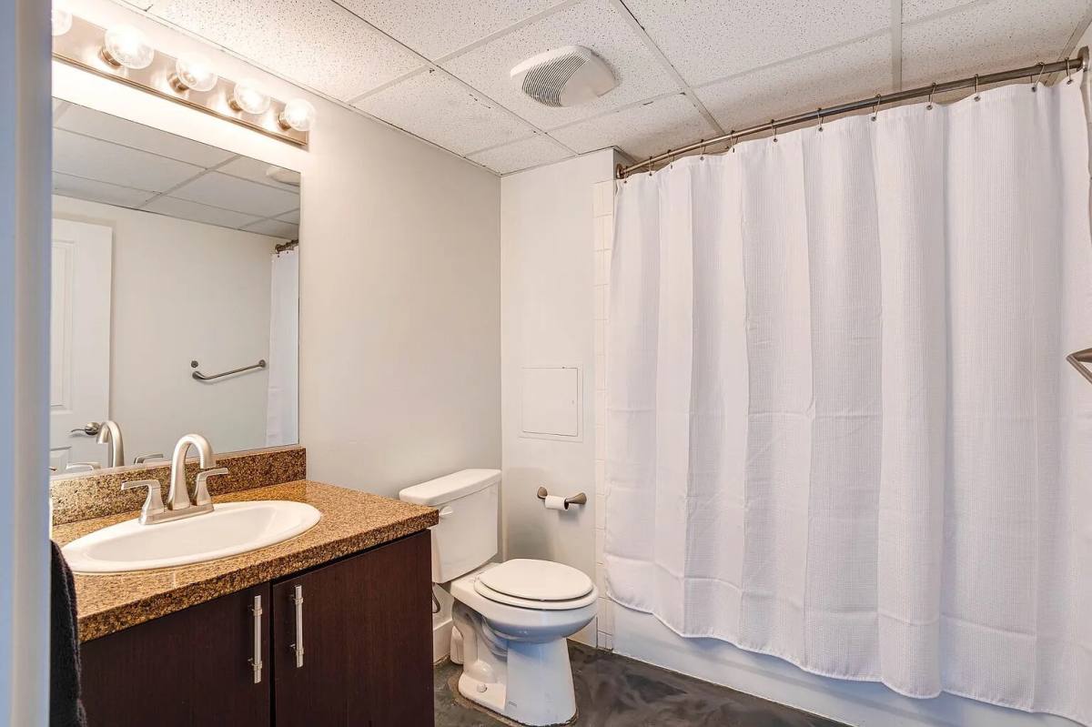 Condo for rent at 1080 Park Blvd, San Diego, CA 92101