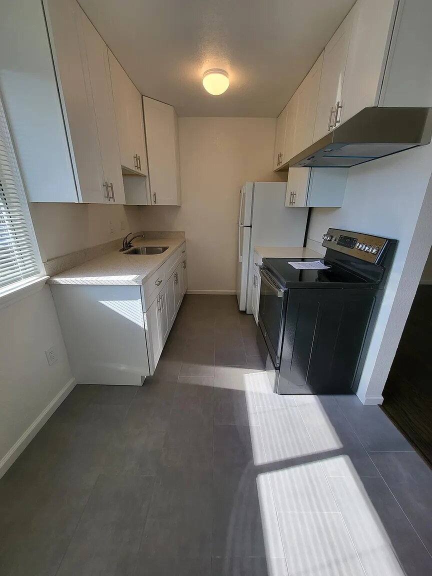 Apartment for rent at 2334 Browning St, Berkeley, CA 94702