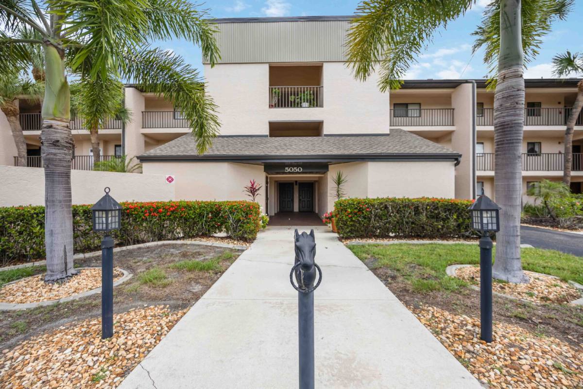 Condo for rent at 5050 Marianne Key Rd #1B, Punta Gorda, FL 33955