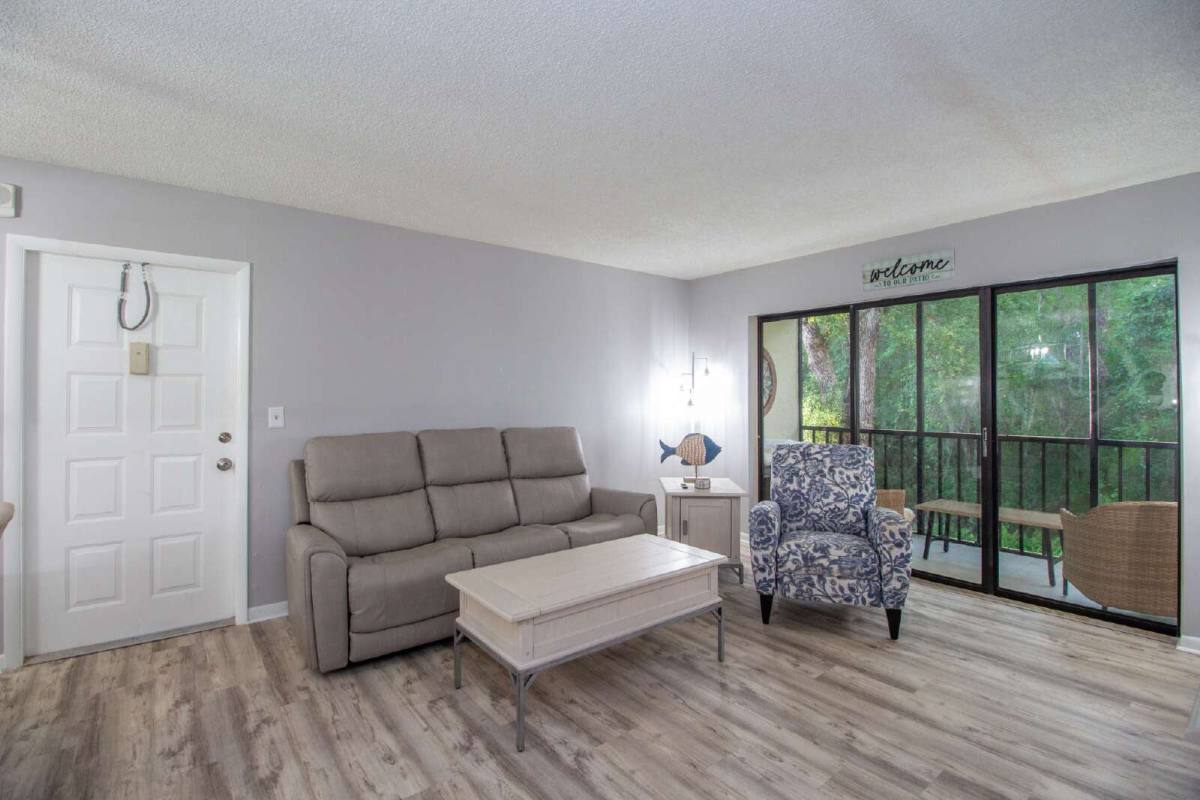 Condo for rent at 3101 Lake Pine Way #G2, Tarpon Springs, FL 34688