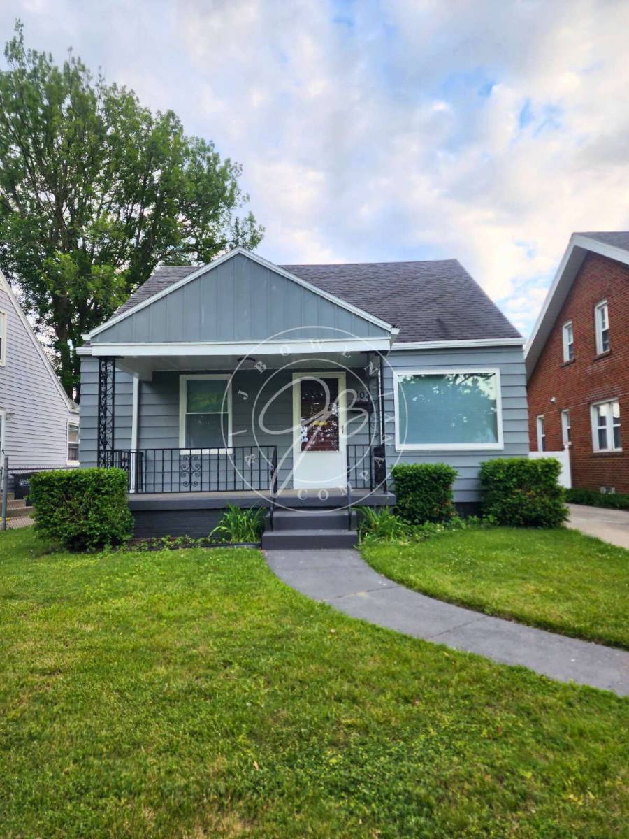 House for rent at 803 Mayfair Blvd, Toledo, OH 43612