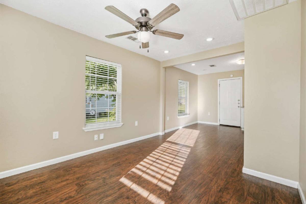 House for rent at 2102 N Galveston Ave, Pearland, TX 77581