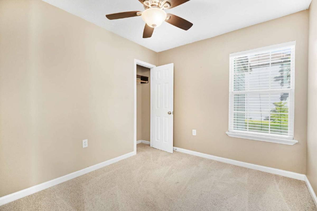 House for rent at 2102 N Galveston Ave, Pearland, TX 77581