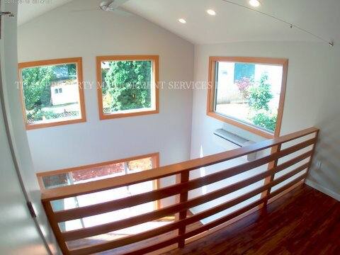 House for rent at 4819 NE 35th Place #B Adu, Portland, OR 97211