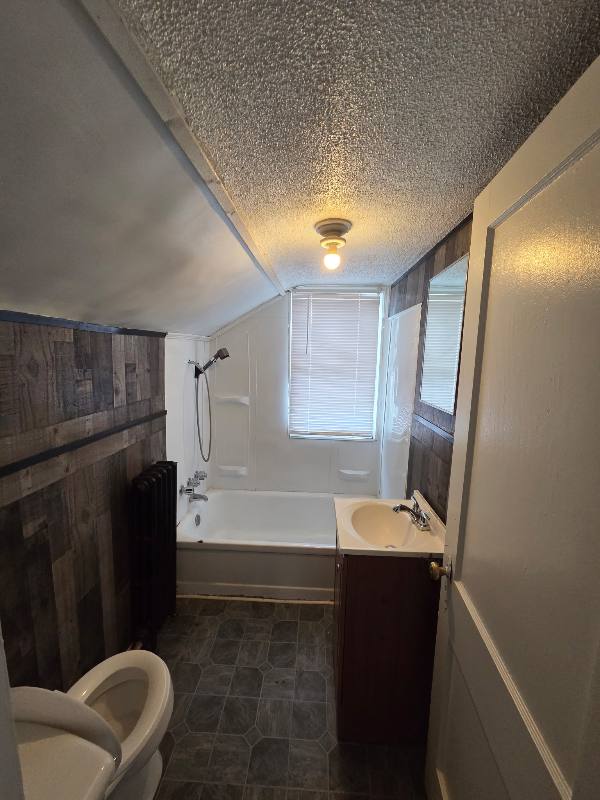 Apartment for rent at 701 Avon #4, Flint, MI 48503