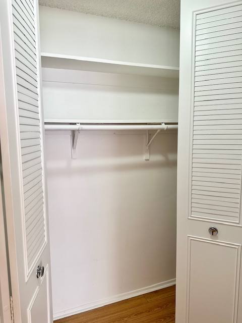 Apartment for rent at 428 N Hayworth Ave #215, Los Angeles, CA 90048