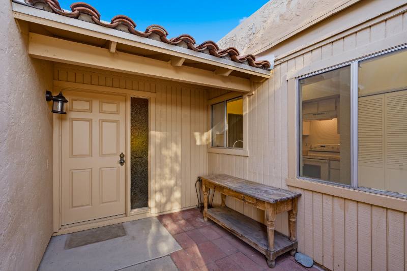 Townhouse for rent at 359 N Calle Del Chancero, Green Valley, AZ 85614