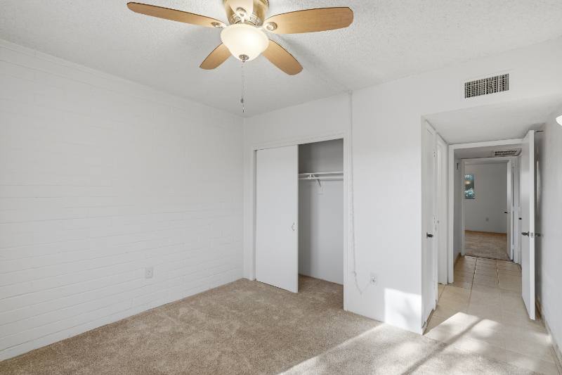 Townhouse for rent at 359 N Calle Del Chancero, Green Valley, AZ 85614