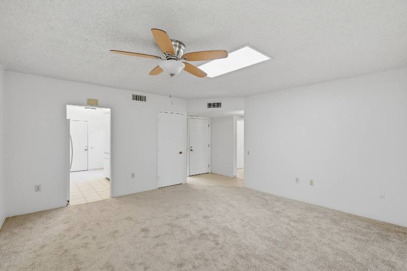 Townhouse for rent at 359 N Calle Del Chancero, Green Valley, AZ 85614
