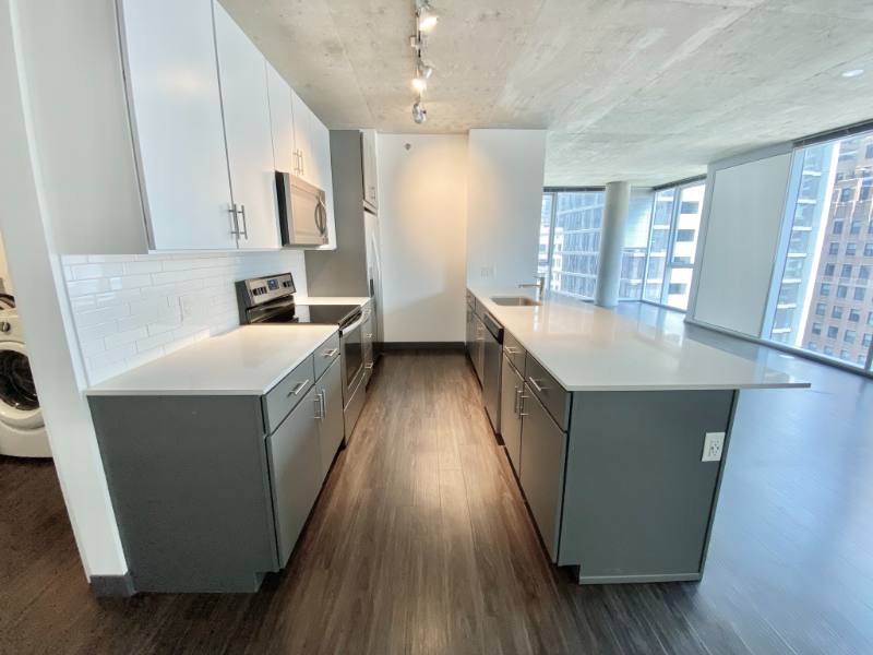 Apartment for rent at 200 N Wells #2201, Chicago, IL 60601