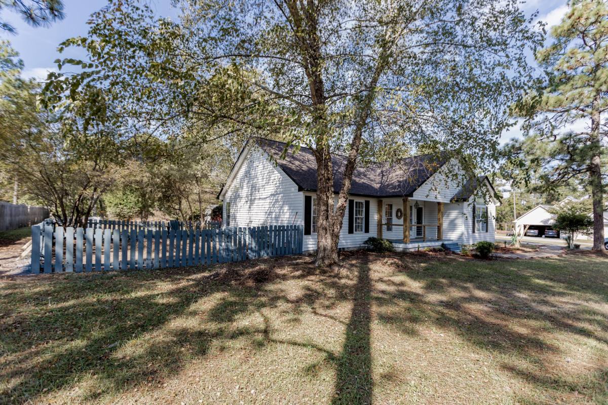 House for rent at 103 Scaleybark Court, West End, NC 27376