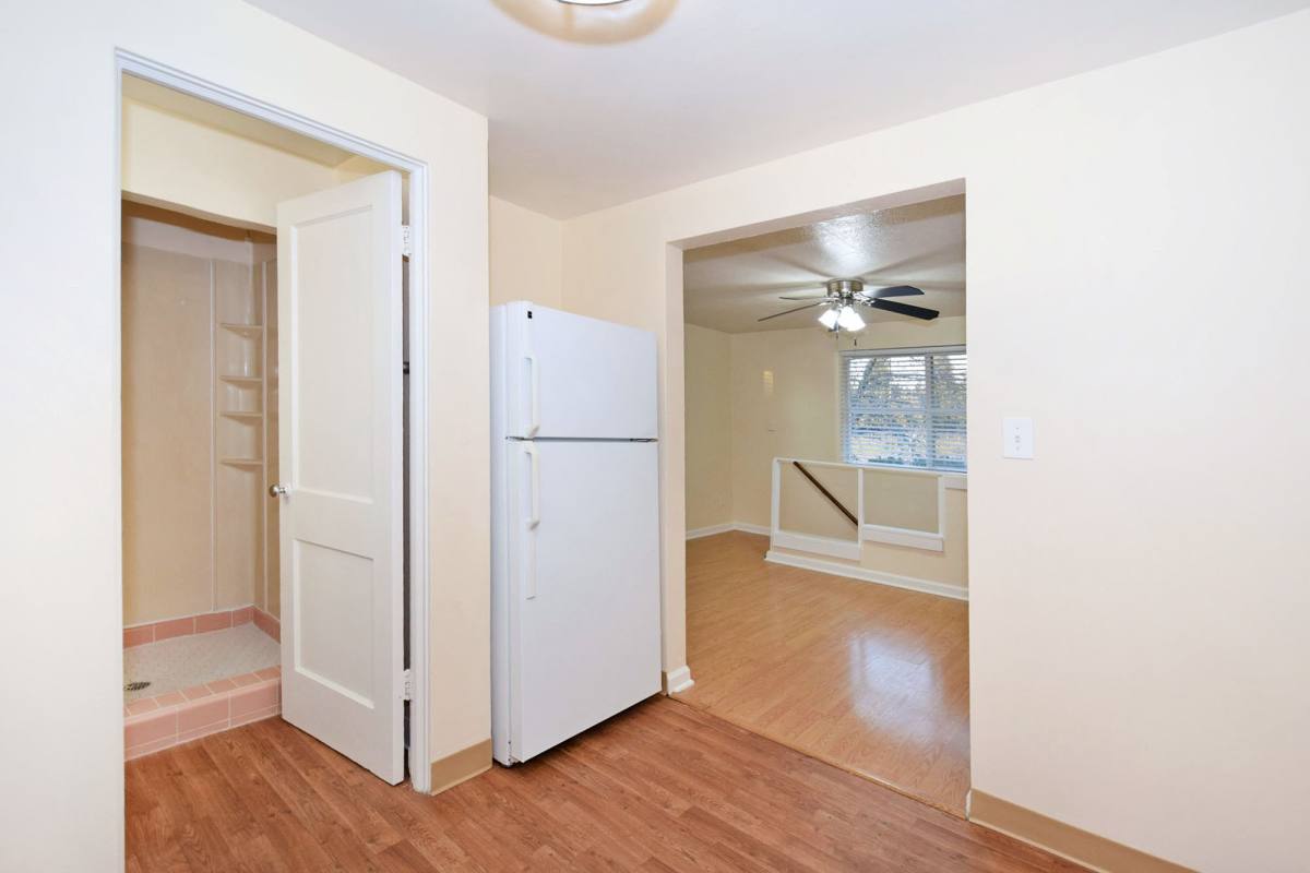 Apartment for rent at 11240 SW Barbur Blvd #27, Portland, OR 97219