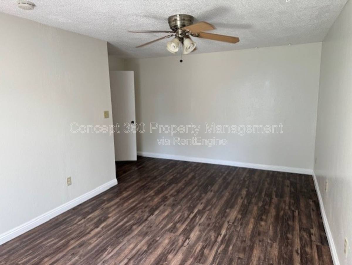 Apartment for rent at 157 E Harcourt St, Long Beach, CA 90805