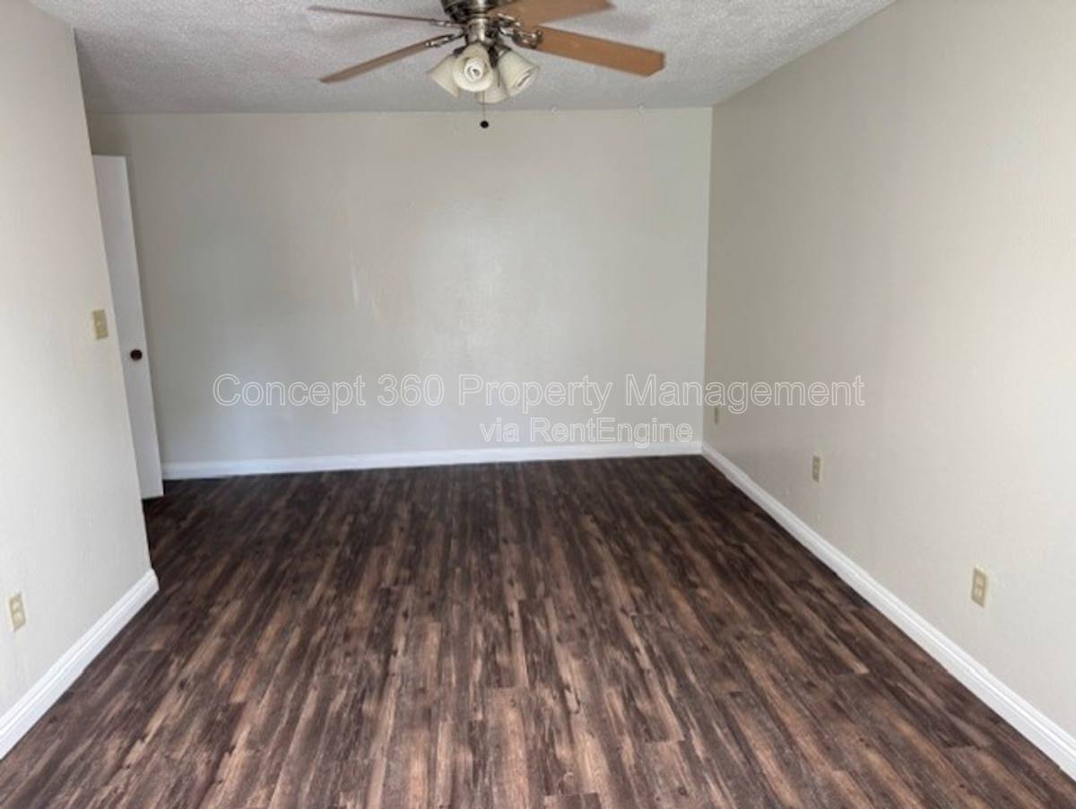 Apartment for rent at 157 E Harcourt St, Long Beach, CA 90805