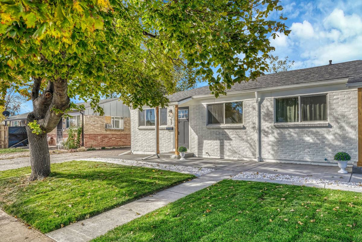 Apartment for rent at 57 Del Mar Circle #57, Aurora, CO 80011