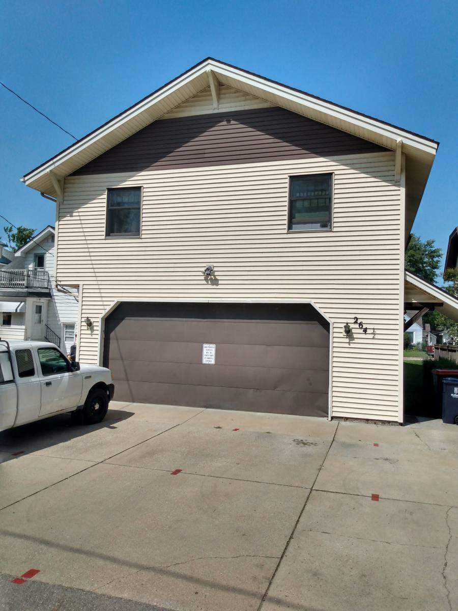 Apartment for rent at 264 W 16th St, Holland, MI 49423