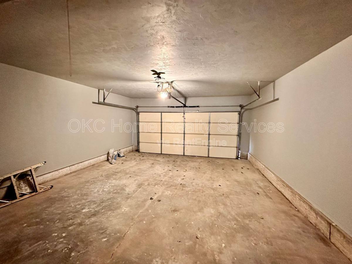 Apartment for rent at 8712 Rayburn Ave, Oklahoma City, OK 73149