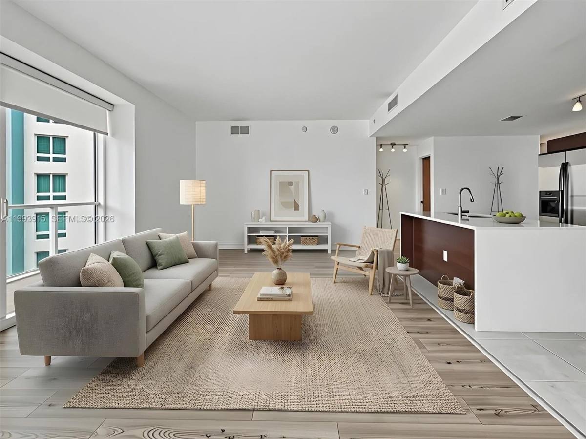 Apartment for rent at 1900 N Bayshore Dr #3811, Miami, FL 33132