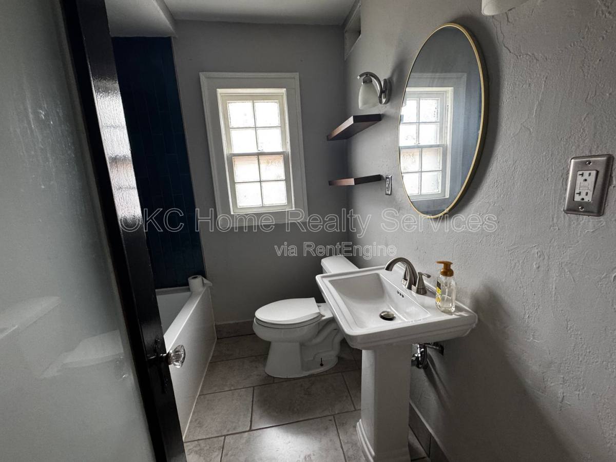 Apartment for rent at 2854 NW 19th St, Oklahoma City, OK 73107