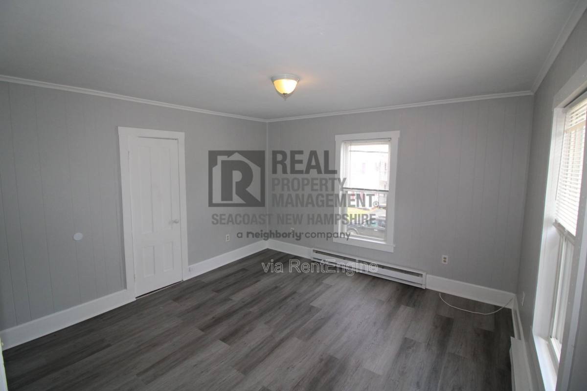 Apartment for rent at 27 Rochester St #B, Berwick, ME 03901