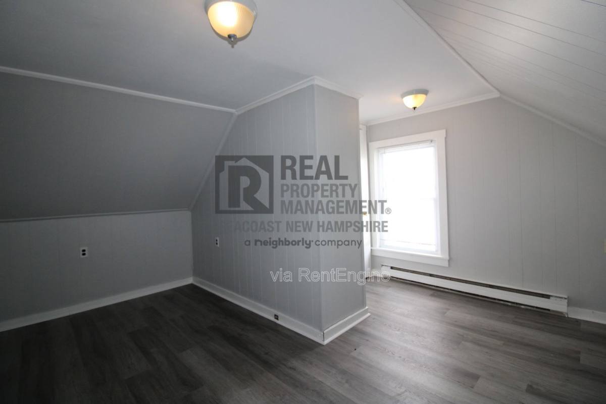 Apartment for rent at 27 Rochester St #B, Berwick, ME 03901