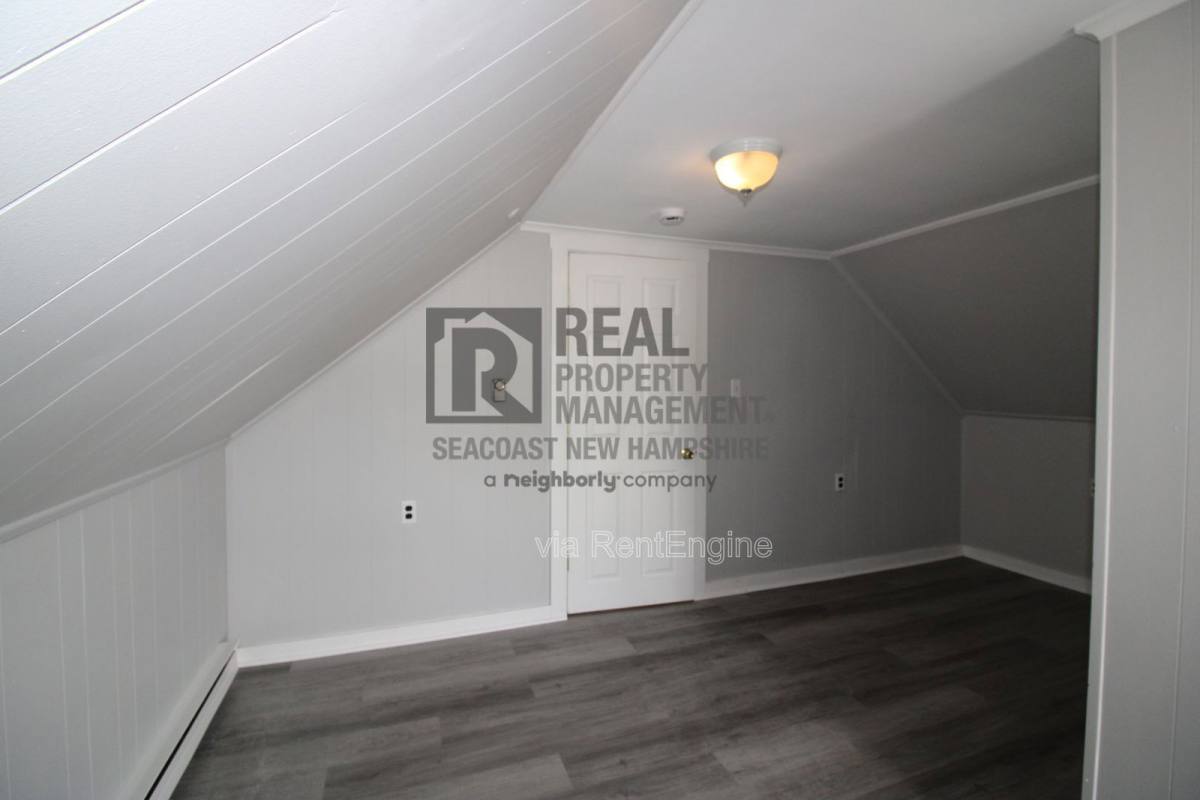 Apartment for rent at 27 Rochester St #B, Berwick, ME 03901