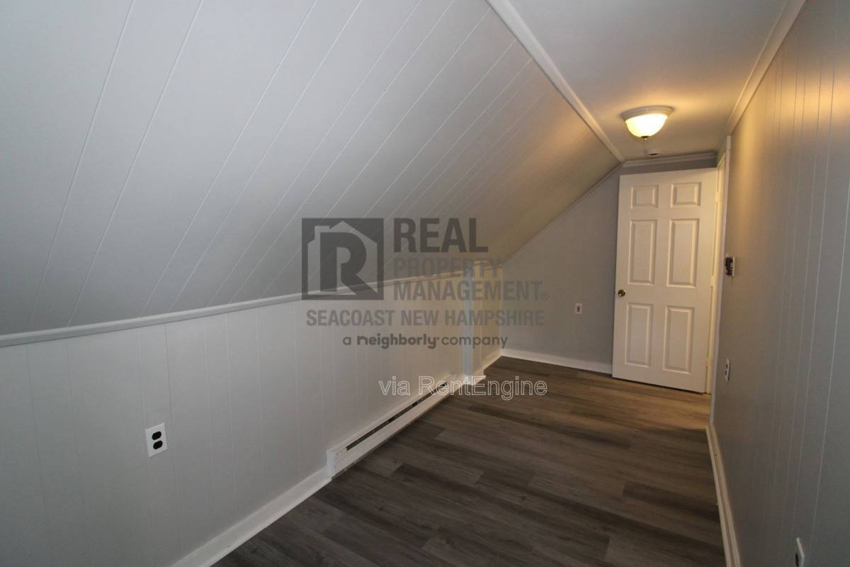 Apartment for rent at 27 Rochester St #B, Berwick, ME 03901