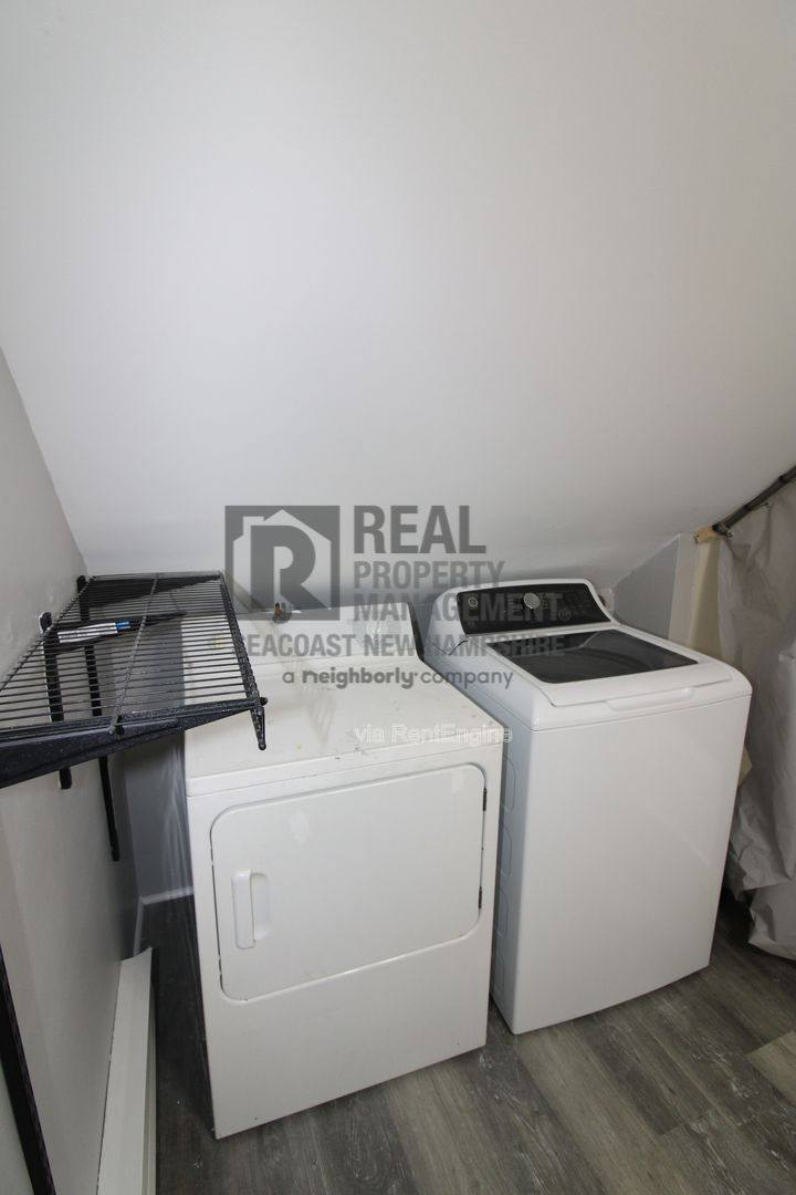 Apartment for rent at 27 Rochester St #B, Berwick, ME 03901