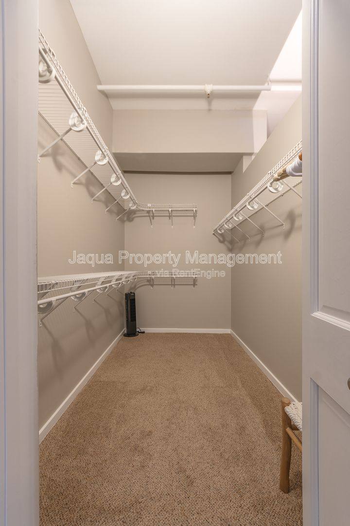 Apartment for rent at 125 S Kalamazoo Mall #606, Kalamazoo, MI 49007