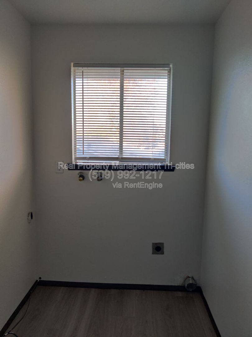 Apartment for rent at 1816 W 21st Ave #C, Kennewick, WA 99337