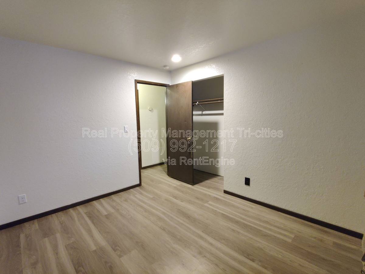 Apartment for rent at 1816 W 21st Ave #C, Kennewick, WA 99337