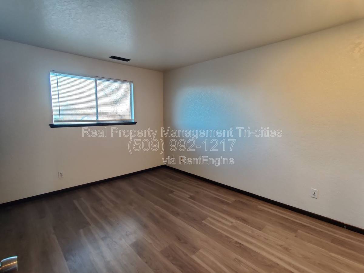 Apartment for rent at 1816 W 21st Ave #C, Kennewick, WA 99337