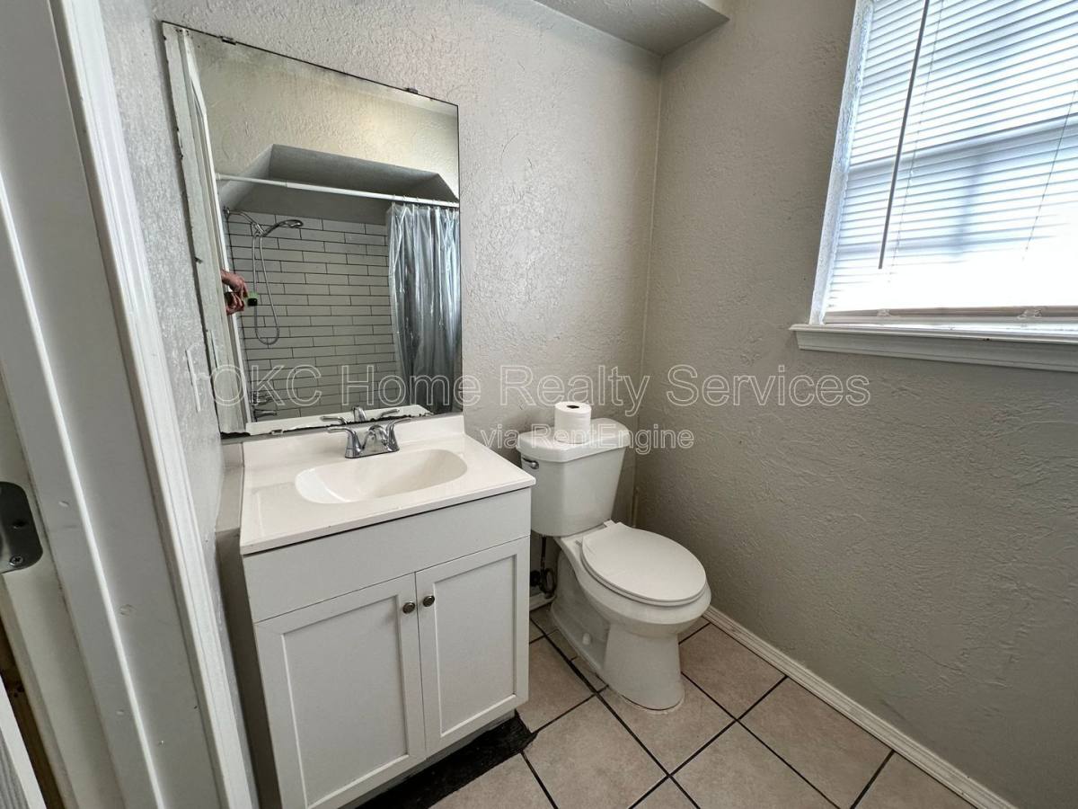 House for rent at 8417 S Villa Ave, Oklahoma City, OK 73159