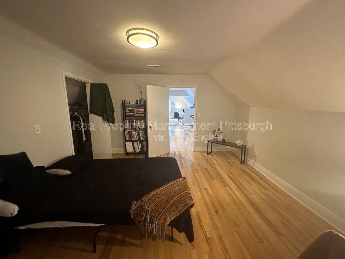 Apartment for rent at 5619 E Liberty Blvd #3, Pittsburgh, PA 15206