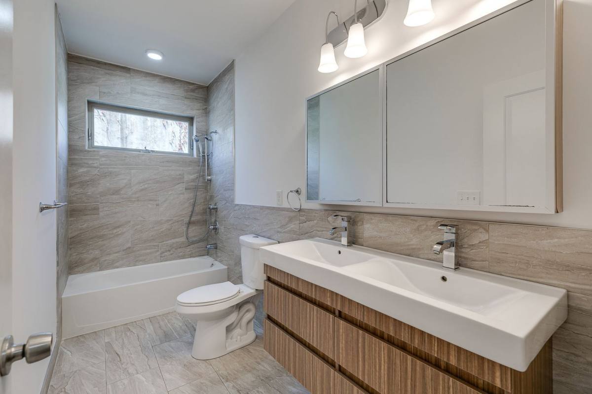 Apartment for rent at 549 Armstrong St #101, Philadelphia, PA 19144