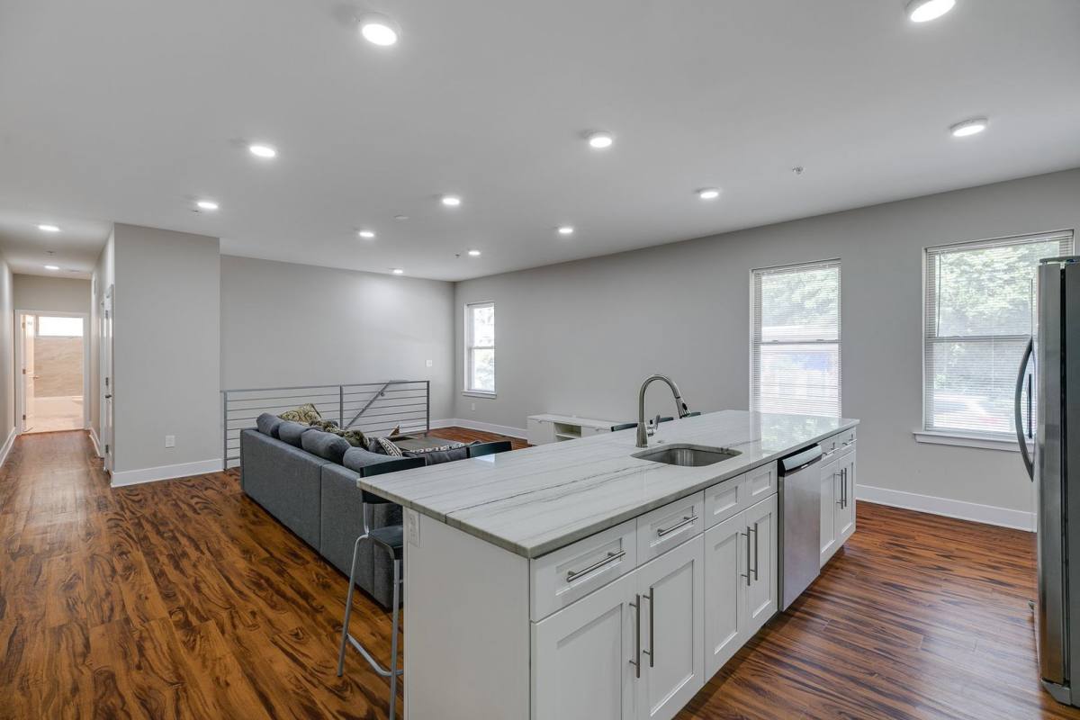 Apartment for rent at 549 Armstrong St #101, Philadelphia, PA 19144